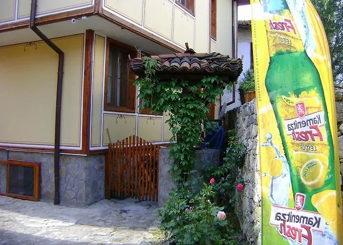 Todorini Kashti Hotel