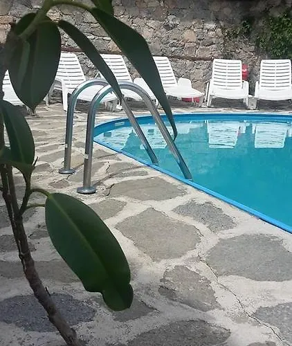 Todorini Kashti Hotel 2*